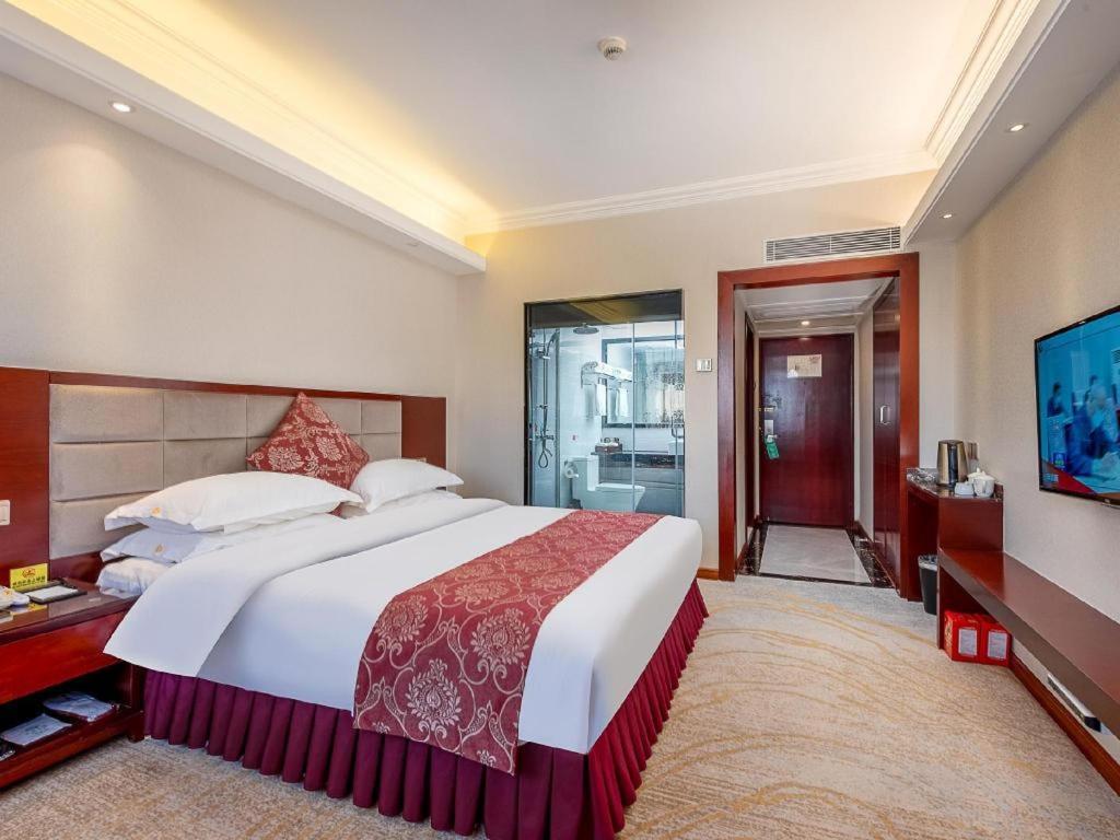 Overseas Chinese Hotel Zhuhai Eksteriør billede
