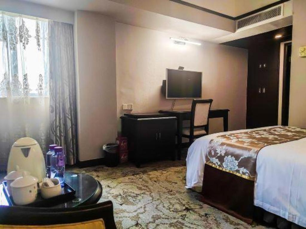 Overseas Chinese Hotel Zhuhai Eksteriør billede