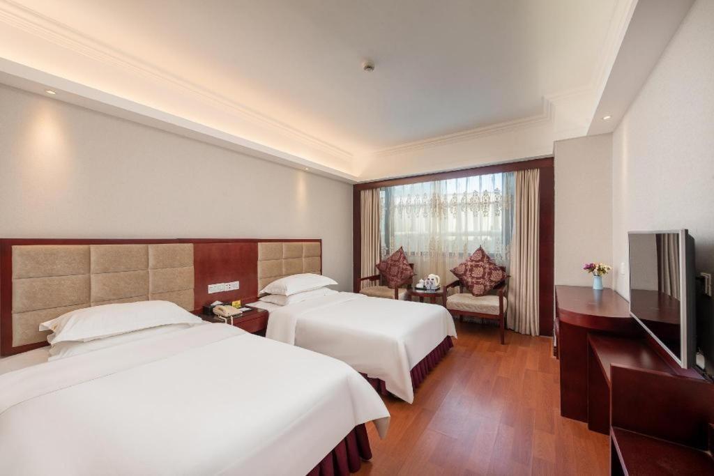 Overseas Chinese Hotel Zhuhai Eksteriør billede