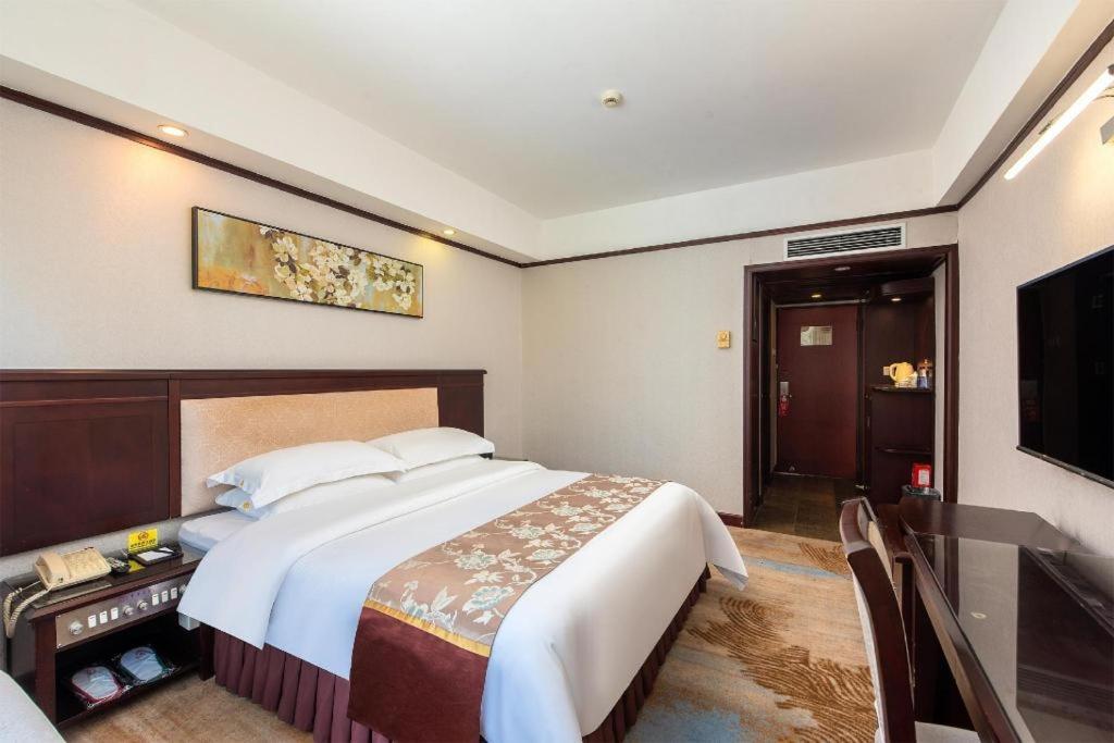 Overseas Chinese Hotel Zhuhai Eksteriør billede