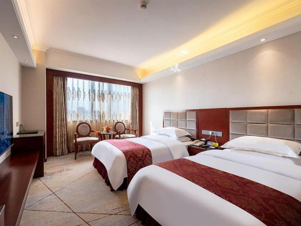 Overseas Chinese Hotel Zhuhai Eksteriør billede