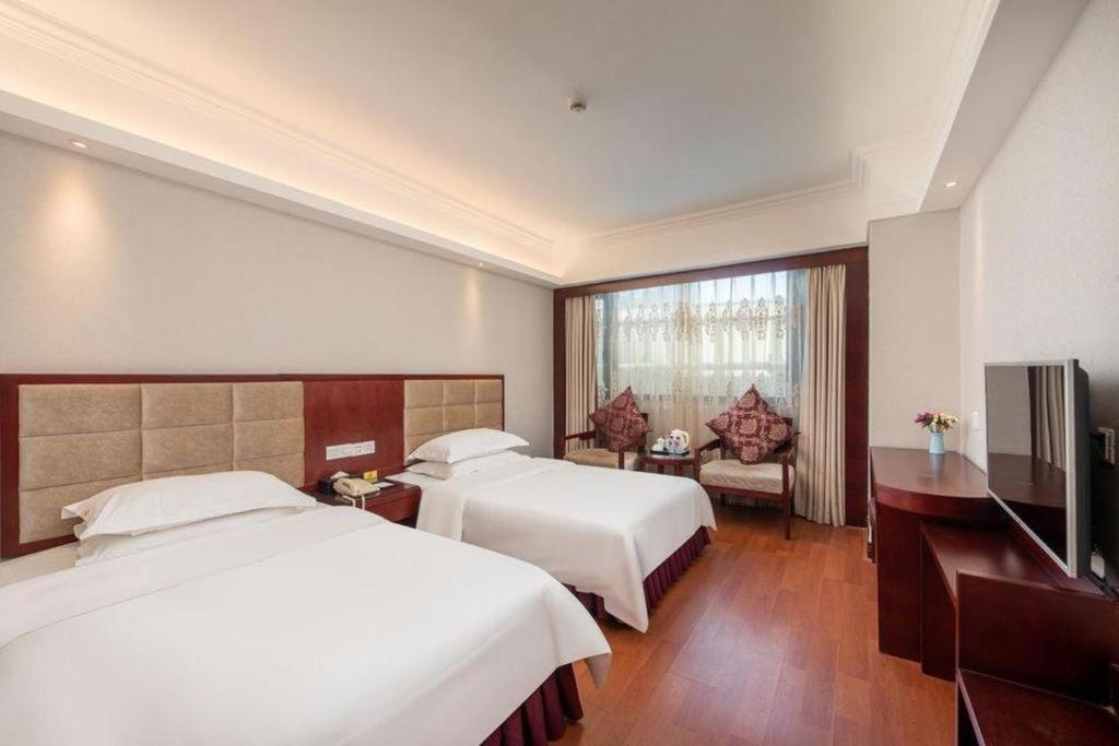 Overseas Chinese Hotel Zhuhai Eksteriør billede
