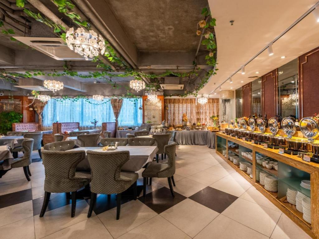 Overseas Chinese Hotel Zhuhai Eksteriør billede